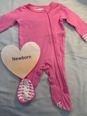 Juddlies - Breath EZE - Pink Onesie Footie Sleeper with Zipper/Striped Cuffs